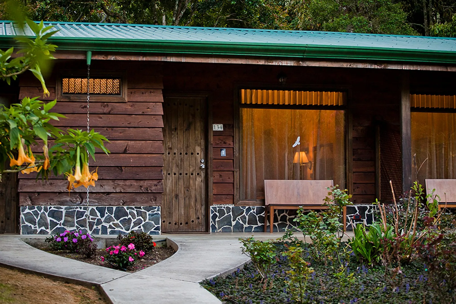 Exterior de una cabaña independiente